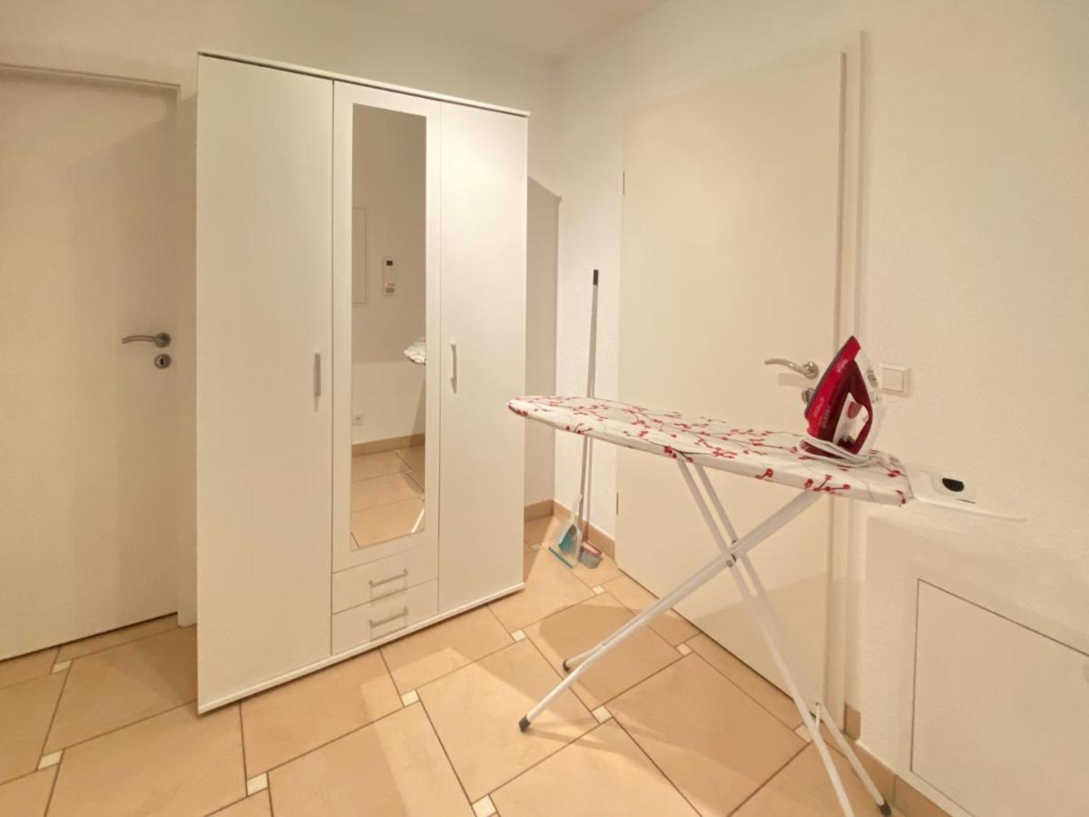 2 Zimmer Apartment, 70 Qm, Max 4 Pers, Private Terasse, 2 Parkplaetze, Internet 250 Mbit Gaertringen Экстерьер фото
